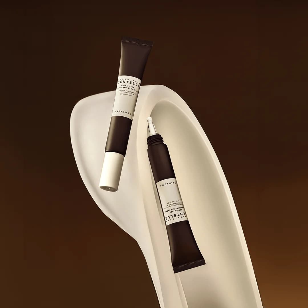 Probio-Cica Bakuchiol Crema de Ojos — Contorno de ojos con bakuchiol y centella asiática para tratar líneas finas, mejorar la firmeza y unificar el tono.